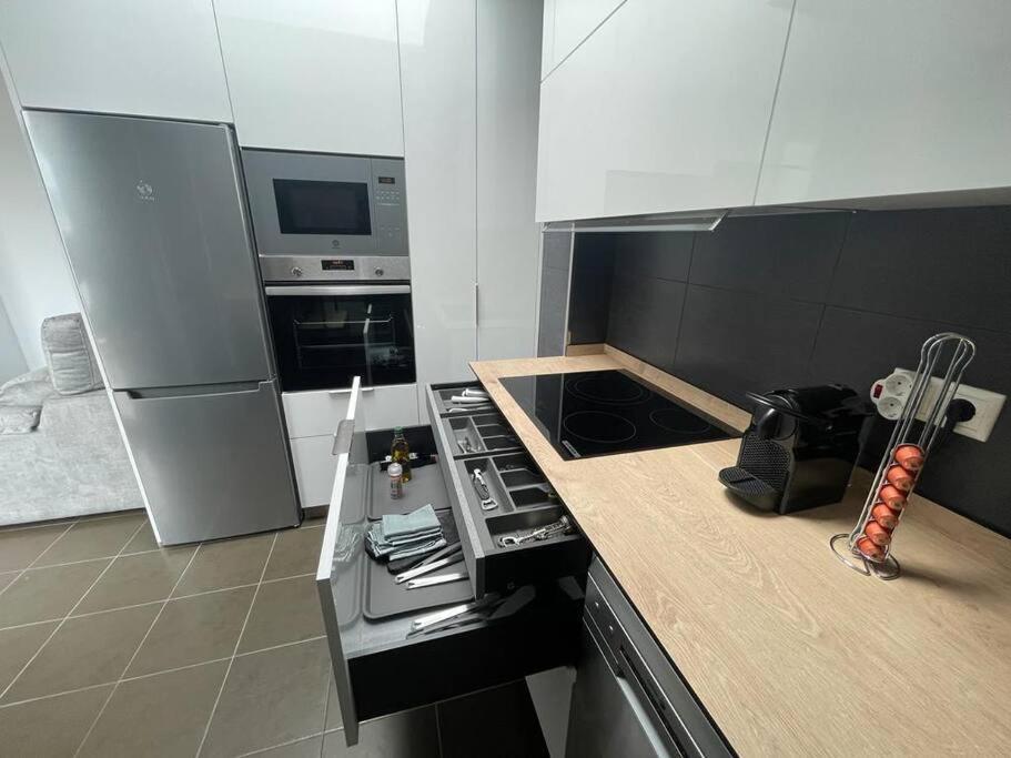 Apartamento A Estrenar Con Vistas Naroa Corcubión Exterior foto